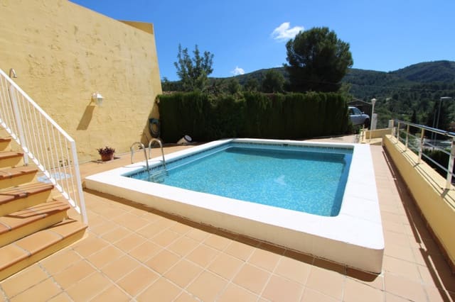 Chalet de 5 habitaciones en Orba en venta con piscina garaje - 650.000 € (Ref: 10029570)