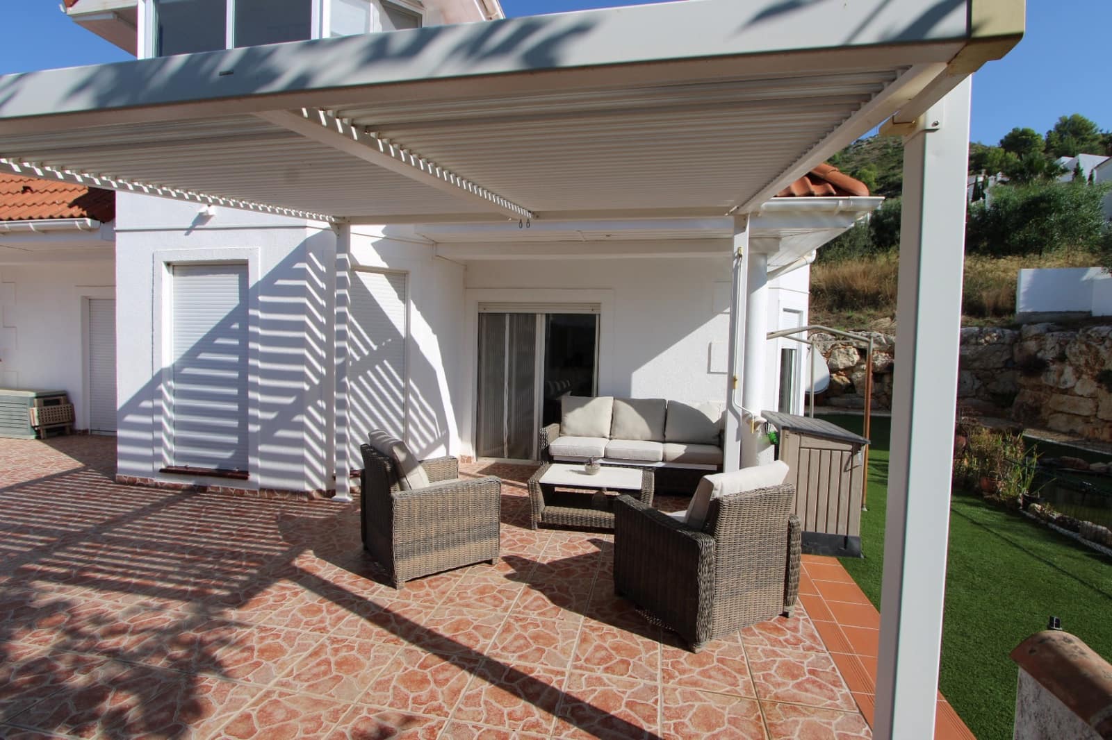 4 soverom Villa til salgs i Jalon / Xalo med svømmebasseng garasje - € 475 000 (Ref: 10031156)