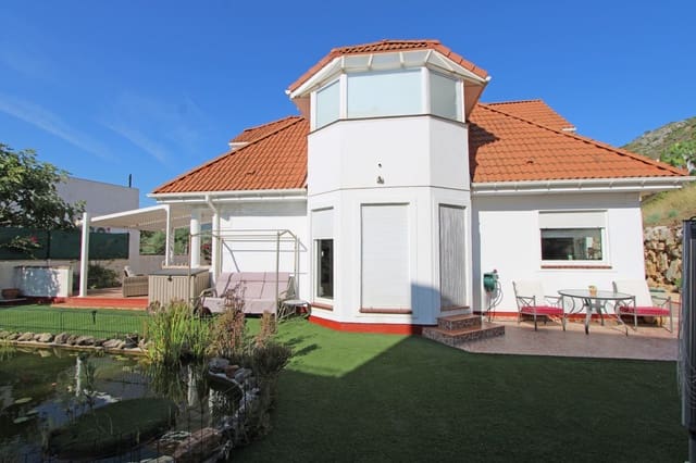 4 soverom Villa til salgs i Jalón / Xaló med svømmebasseng garasje - € 475 000 (Ref: 10031156)