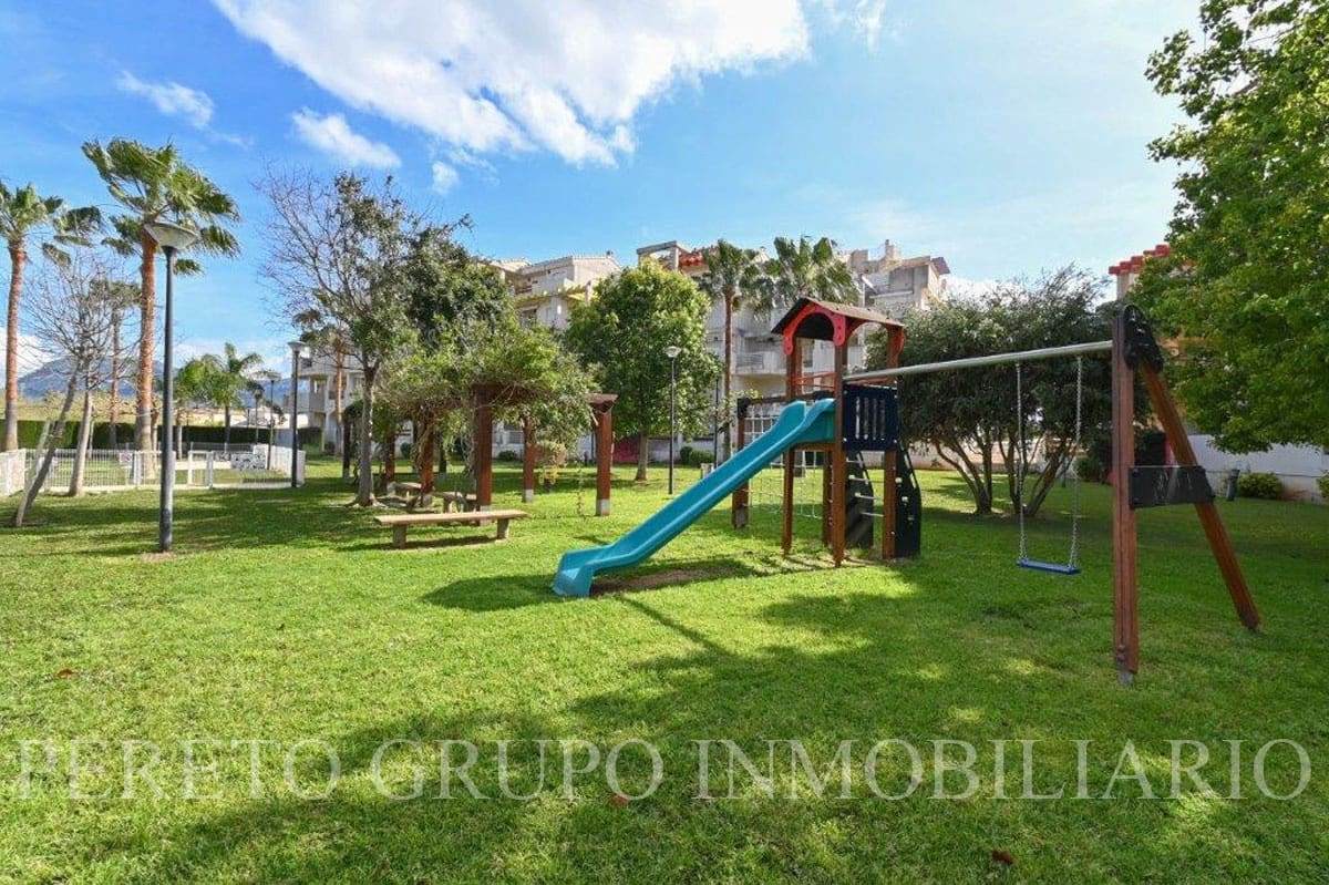 2 quarto Apartamento para venda em Denia com piscina garagem - 335 000 € (Ref: 10039131)