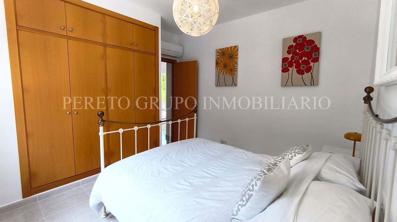 3 soveværelse Villa til salg i La Sella med swimmingpool garage - € 439.000 (Ref: 10042201)