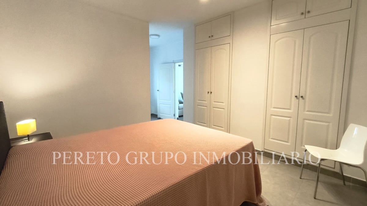 Chalet de 5 habitaciones en La Sella en venta con piscina garaje - 785.000 € (Ref: 10042202)