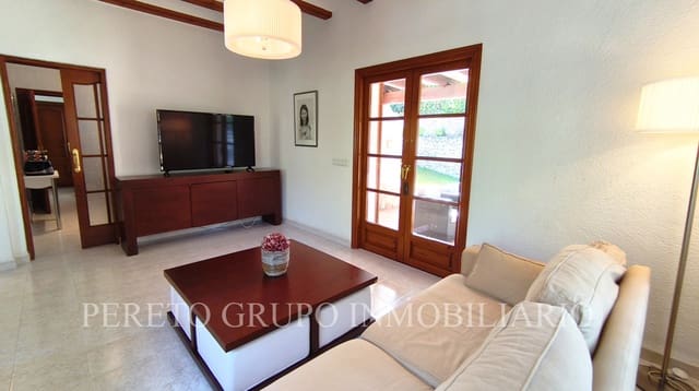 Chalet de 5 habitaciones en La Sella en venta con piscina garaje - 785.000 € (Ref: 10042202)