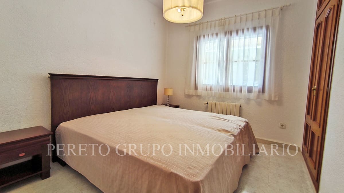 Chalet de 5 habitaciones en La Sella en venta con piscina garaje - 785.000 € (Ref: 10042202)