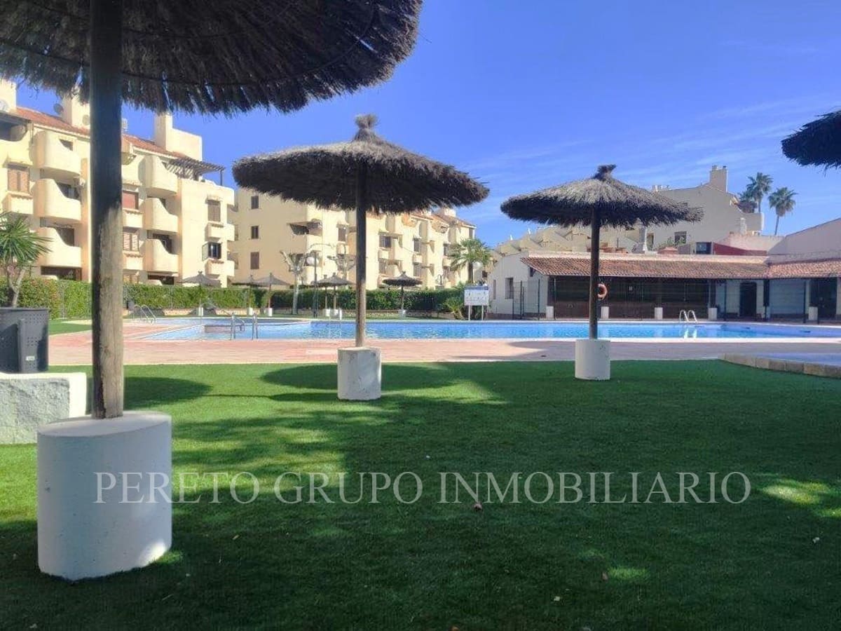Apartamento de 2 habitaciones en Dénia en venta con piscina garaje - 215.000 € (Ref: 10051895)