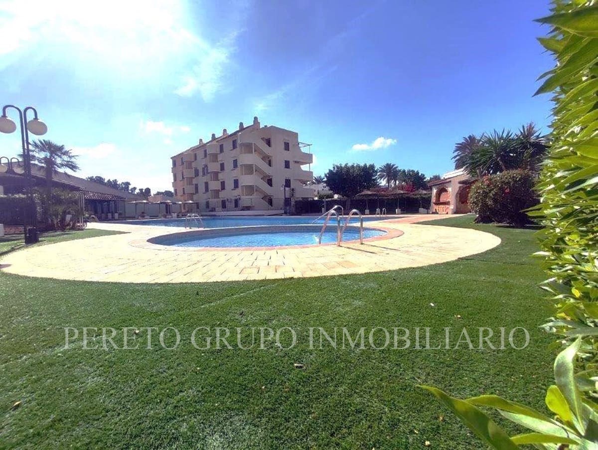 Apartamento de 2 habitaciones en Dénia en venta con piscina garaje - 215.000 € (Ref: 10051895)