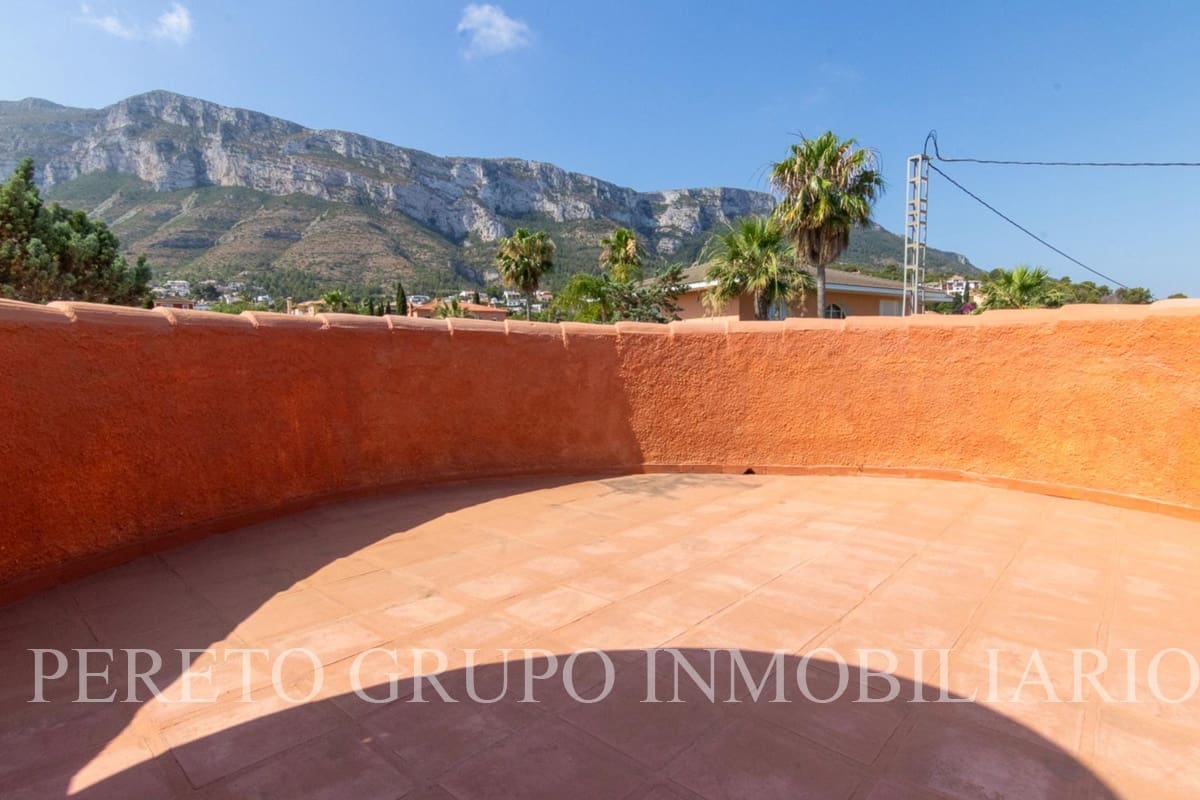 3 soveværelse Villa til salg i Denia med swimmingpool garage - € 595.000 (Ref: 10085009)