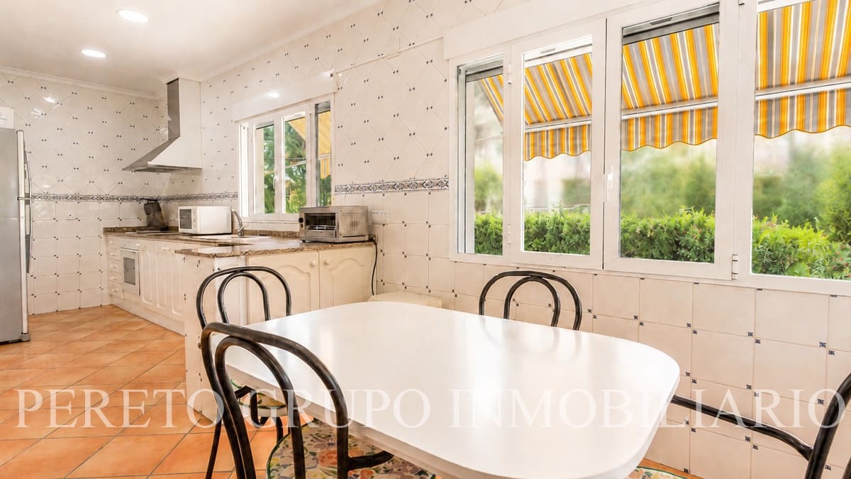 5 soverom Villa til salgs i Denia med svømmebasseng garasje - € 1 395 000 (Ref: 10091330)