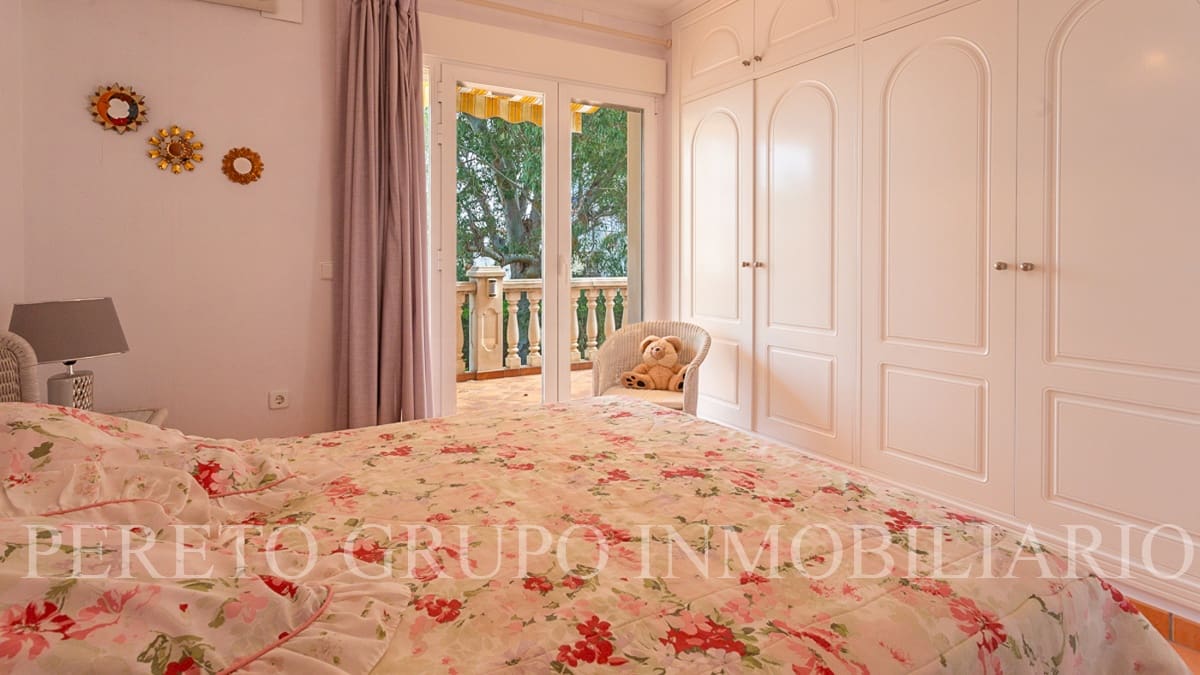 5 soverom Villa til salgs i Denia med svømmebasseng garasje - € 1 395 000 (Ref: 10091330)