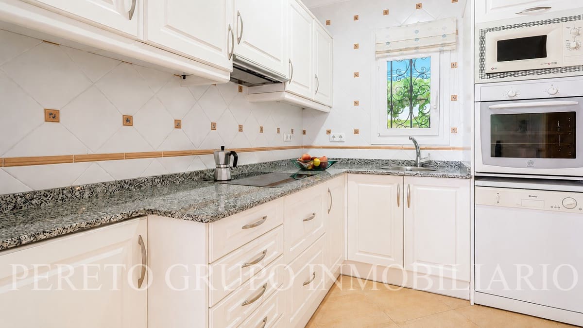 5 soverom Villa til salgs i Denia med svømmebasseng garasje - € 1 395 000 (Ref: 10091330)