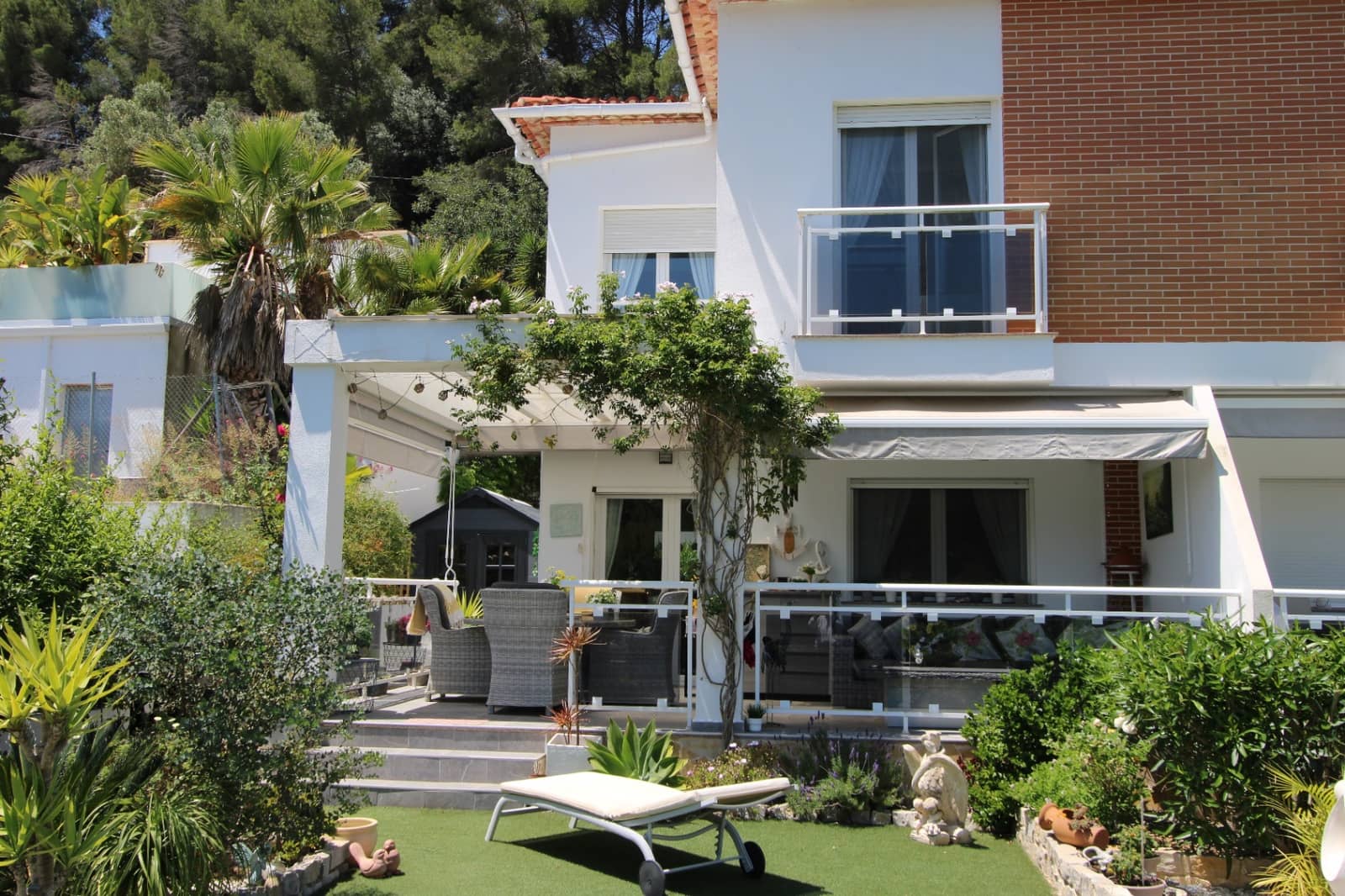 Adosado de 3 habitaciones en Alcalalí / Alcanalí en venta con piscina garaje - 395.000 € (Ref: 10095639)