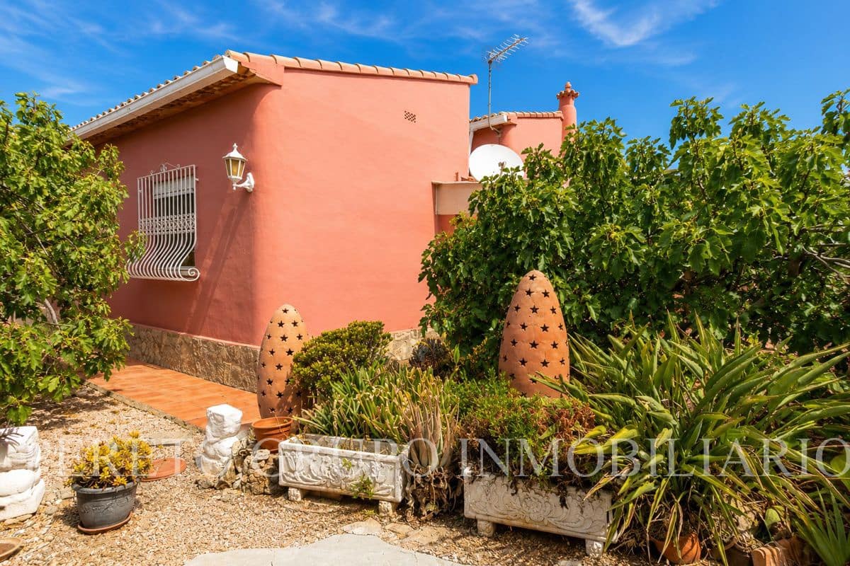3 soverom Villa til salgs i Els Poblets med garasje - € 349 000 (Ref: 10101057)