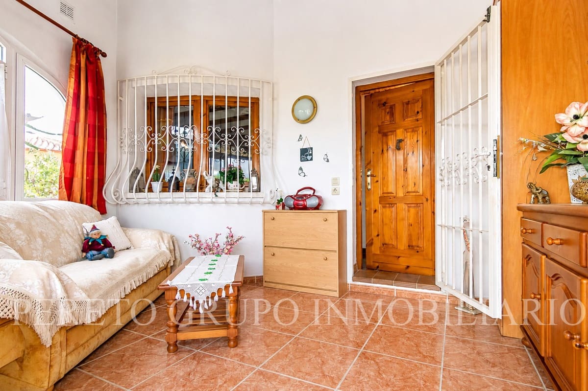 3 soverom Villa til salgs i Els Poblets med garasje - € 349 000 (Ref: 10101057)