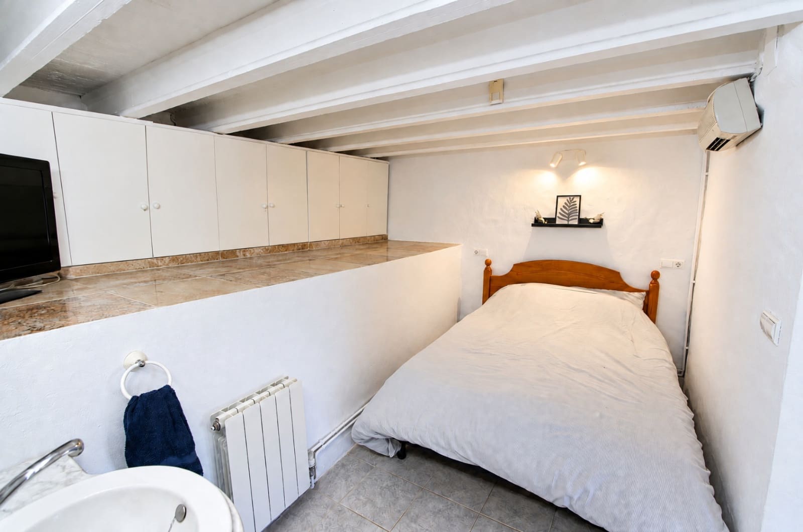 3 chambre Villa/Maison à vendre à Orba avec piscine garage - 425 000 € (Ref: 10102834)