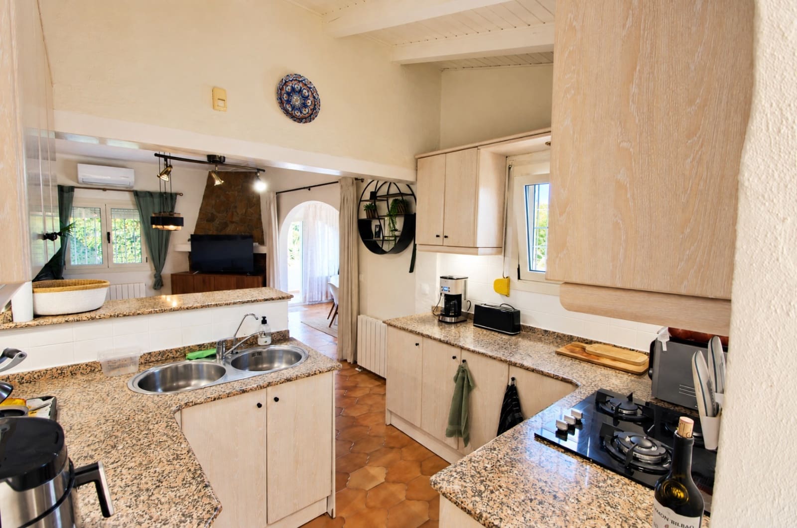 3 chambre Villa/Maison à vendre à Orba avec piscine garage - 425 000 € (Ref: 10102834)
