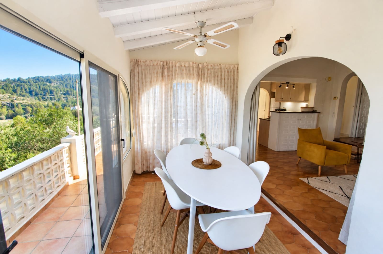 3 chambre Villa/Maison à vendre à Orba avec piscine garage - 425 000 € (Ref: 10102834)