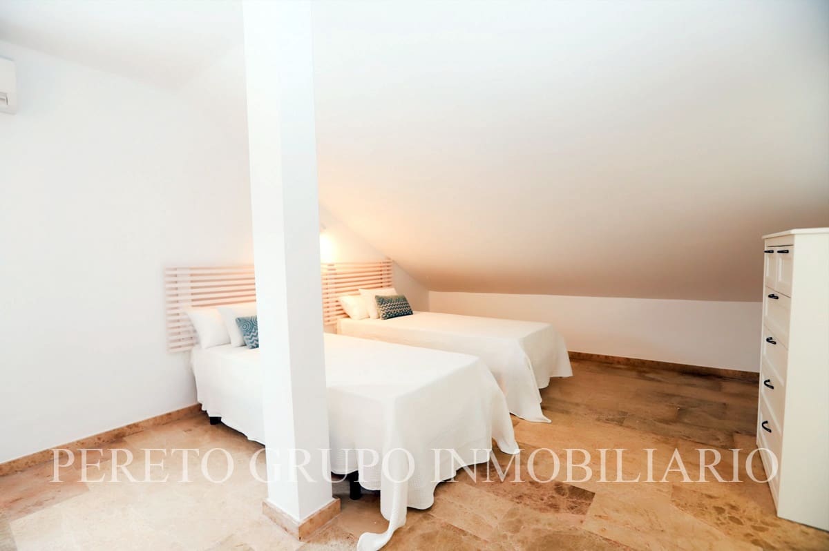 3 sovrum Takvåning till salu i Denia - 570 000 € (Ref: 10103507)