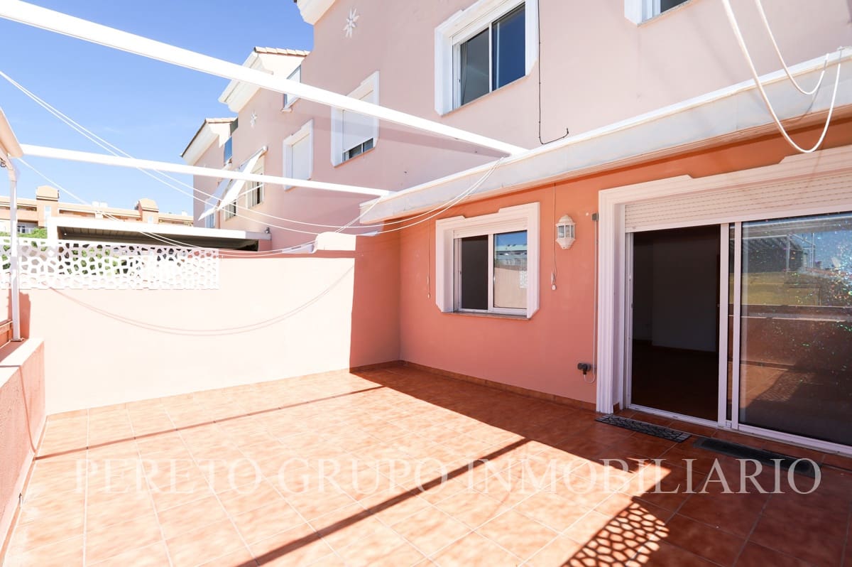 5 makuuhuone Omakotitalo myytävänä paikassa Denia mukana 
autotalli - 490 000 € (Ref: 10111839)