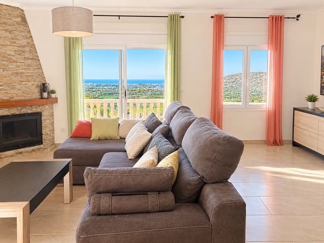 3 sovrum Villa till salu i La Sella med pool garage - 450 000 € (Ref: 10118081)