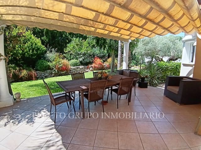 5 sovrum Villa till salu i La Sella med pool garage - 789 000 € (Ref: 10120525)