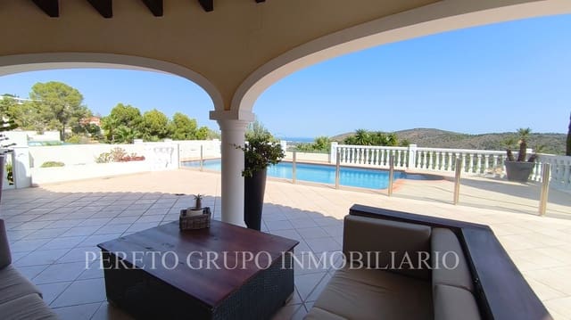 5 sovrum Villa till salu i La Sella med pool garage - 789 000 € (Ref: 10120525)