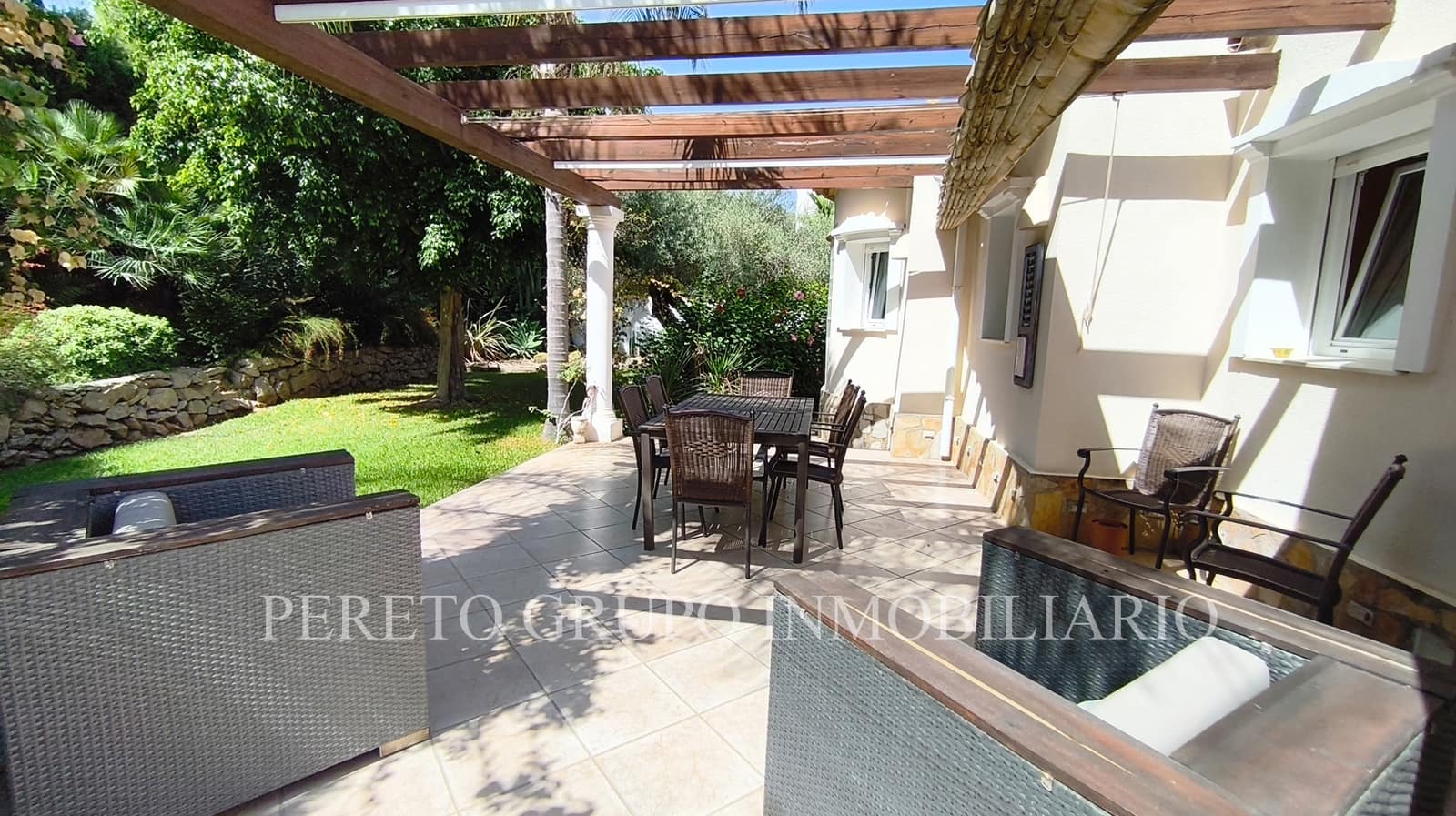 5 sovrum Villa till salu i La Sella med pool garage - 789 000 € (Ref: 10120525)