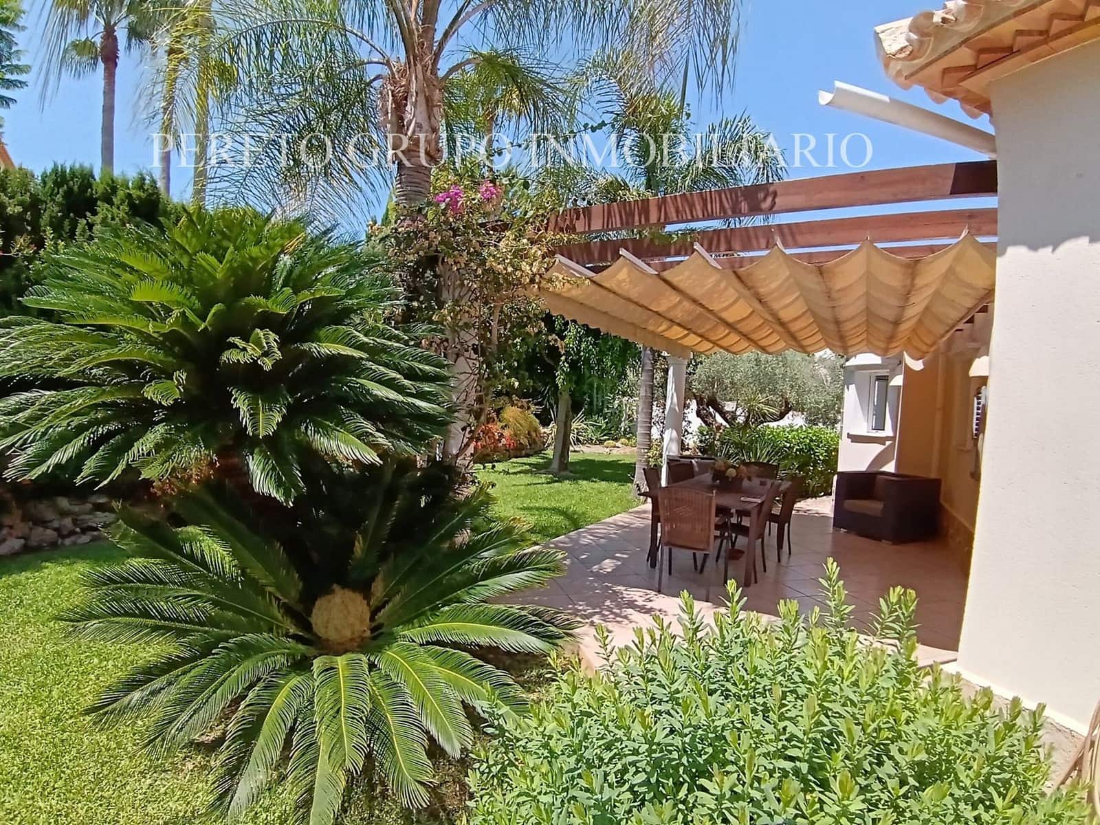 5 sovrum Villa till salu i La Sella med pool garage - 789 000 € (Ref: 10120525)