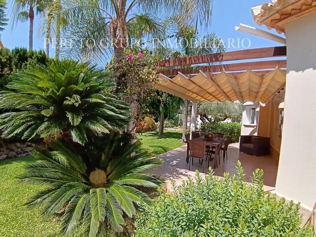 5 sovrum Villa till salu i La Sella med pool garage - 789 000 € (Ref: 10120525)
