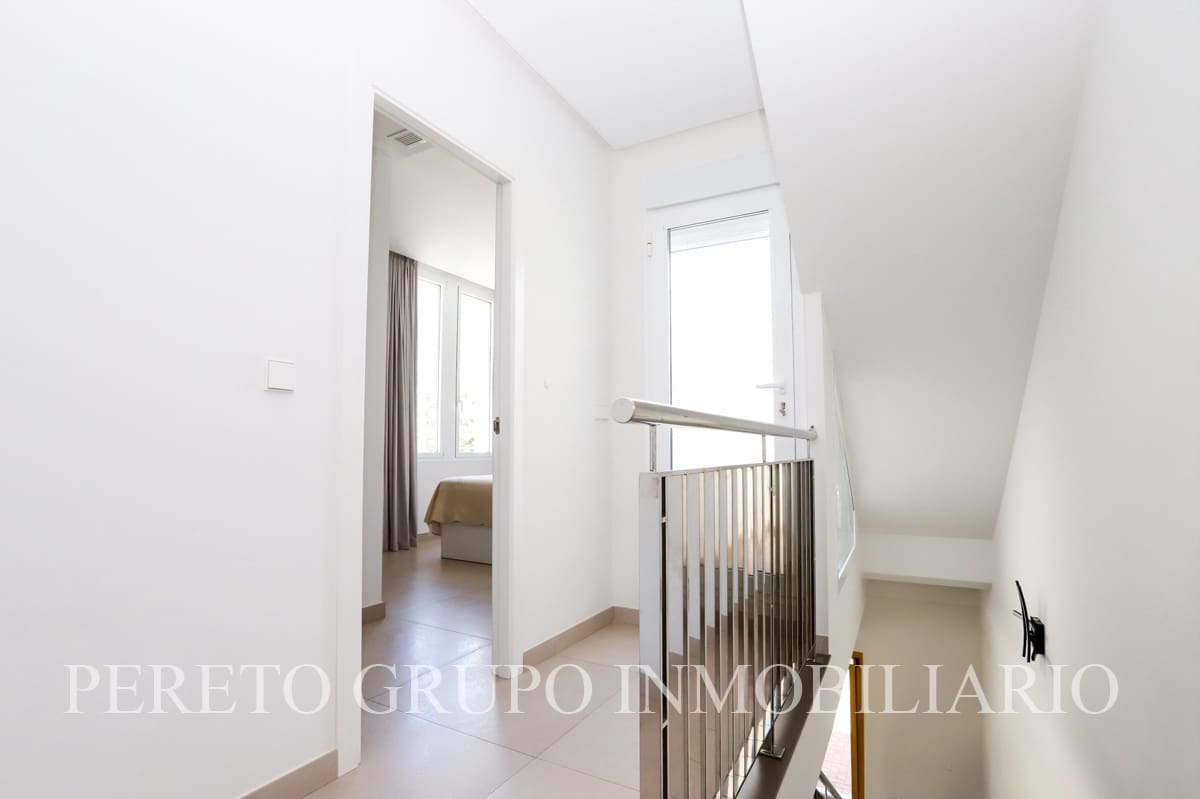 3 soveværelse Byhus til salg i Denia med swimmingpool garage - € 550.000 (Ref: 10172711)