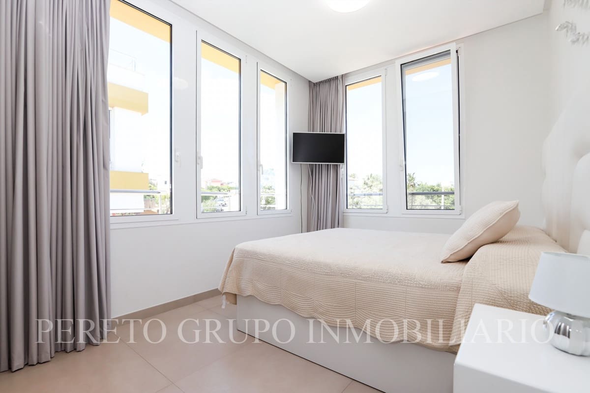 3 soveværelse Byhus til salg i Denia med swimmingpool garage - € 550.000 (Ref: 10172711)