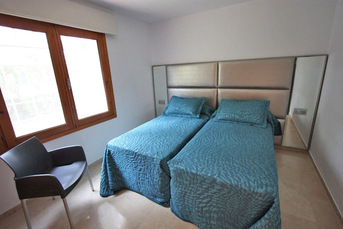 8 sypialnia Willa na sprzedaż w Javea / Xabia z basenem garażem - 2 100 000 € (Ref: 1093298)