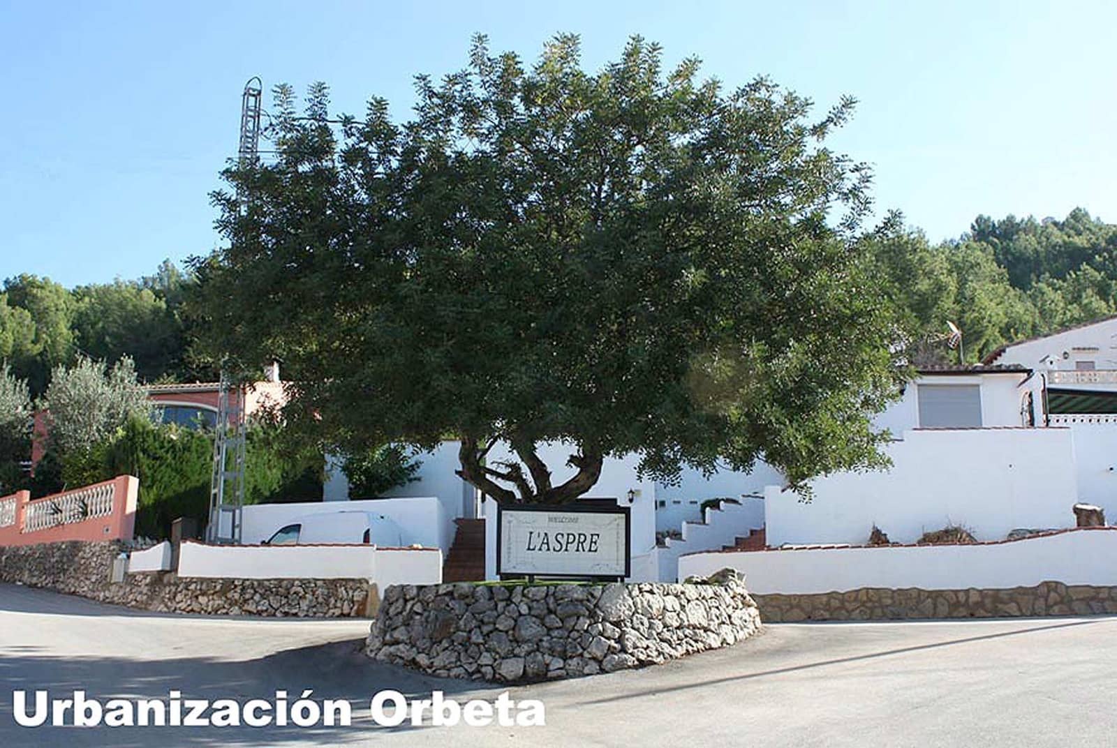 3 soverom Villa til salgs i Orba med svømmebasseng garasje - € 469 200 (Ref: 2364802)