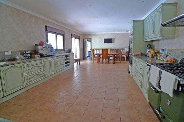 9 bedroom Villa for sale in Llíber with pool garage - € 999,000 (Ref: 3672397)