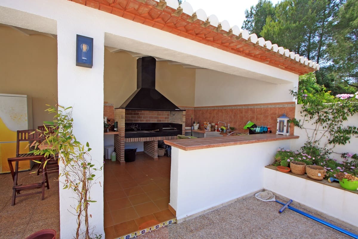 6 camera da letto Villa in vendita in Denia con piscina garage - 1.060.000 € (Rif: 647945)