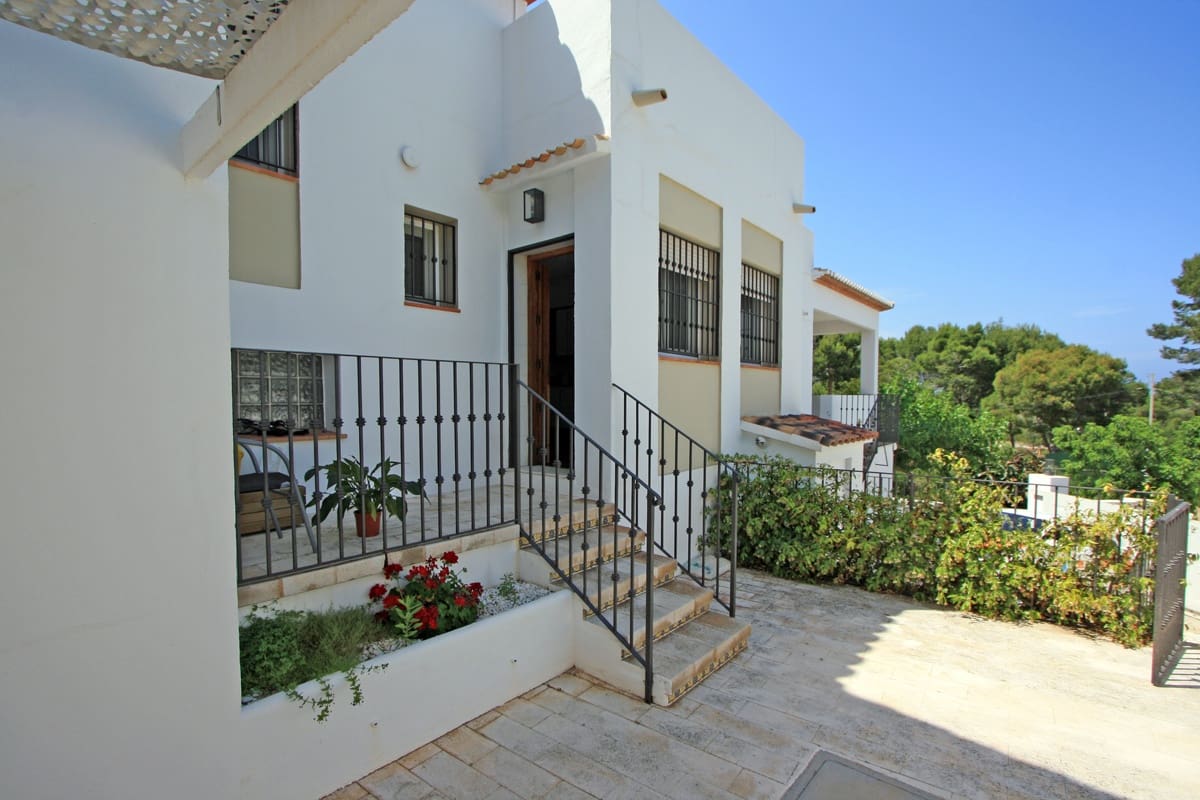6 camera da letto Villa in vendita in Denia con piscina garage - 1.060.000 € (Rif: 647945)