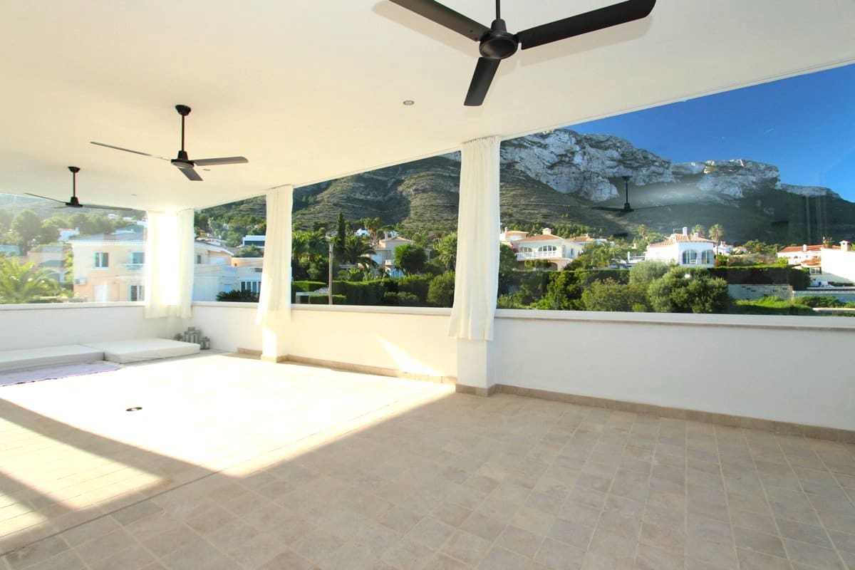 5 slaapkamer Villa te koop in Denia met zwembad garage - € 1.150.000 (Ref: 6943969)