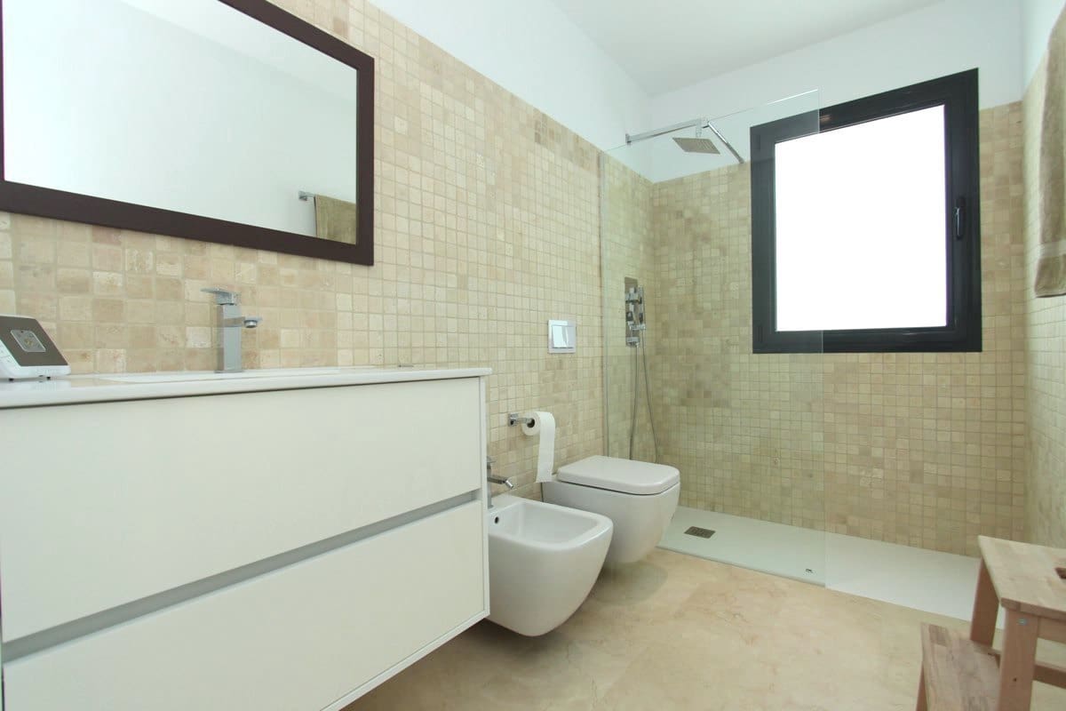 5 slaapkamer Villa te koop in Denia met zwembad garage - € 1.150.000 (Ref: 6943969)