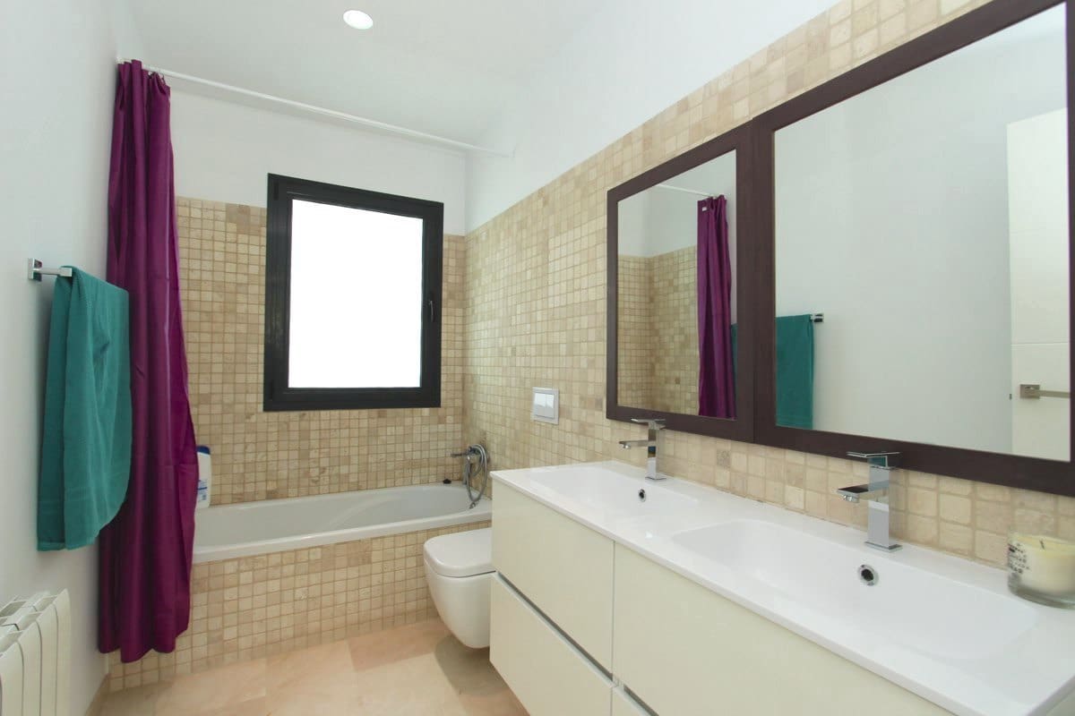 5 slaapkamer Villa te koop in Denia met zwembad garage - € 1.150.000 (Ref: 6943969)