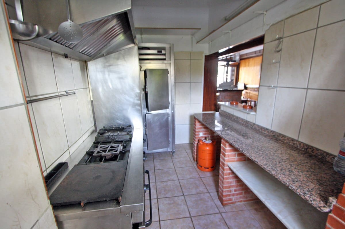 Gewerbe zu verkaufen in Denia mit Garage - 130.000 € (Ref: 6943983)