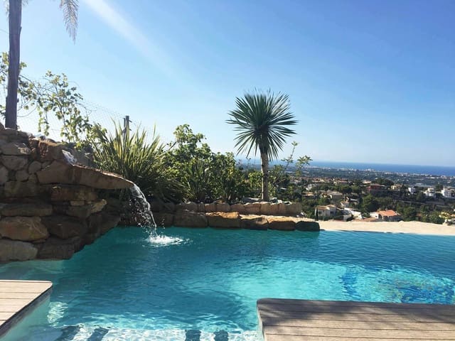 4 soveværelse Villa til salg i El Montgó, Dénia med swimmingpool garage - € 1.325.000 (Ref: 6960730)