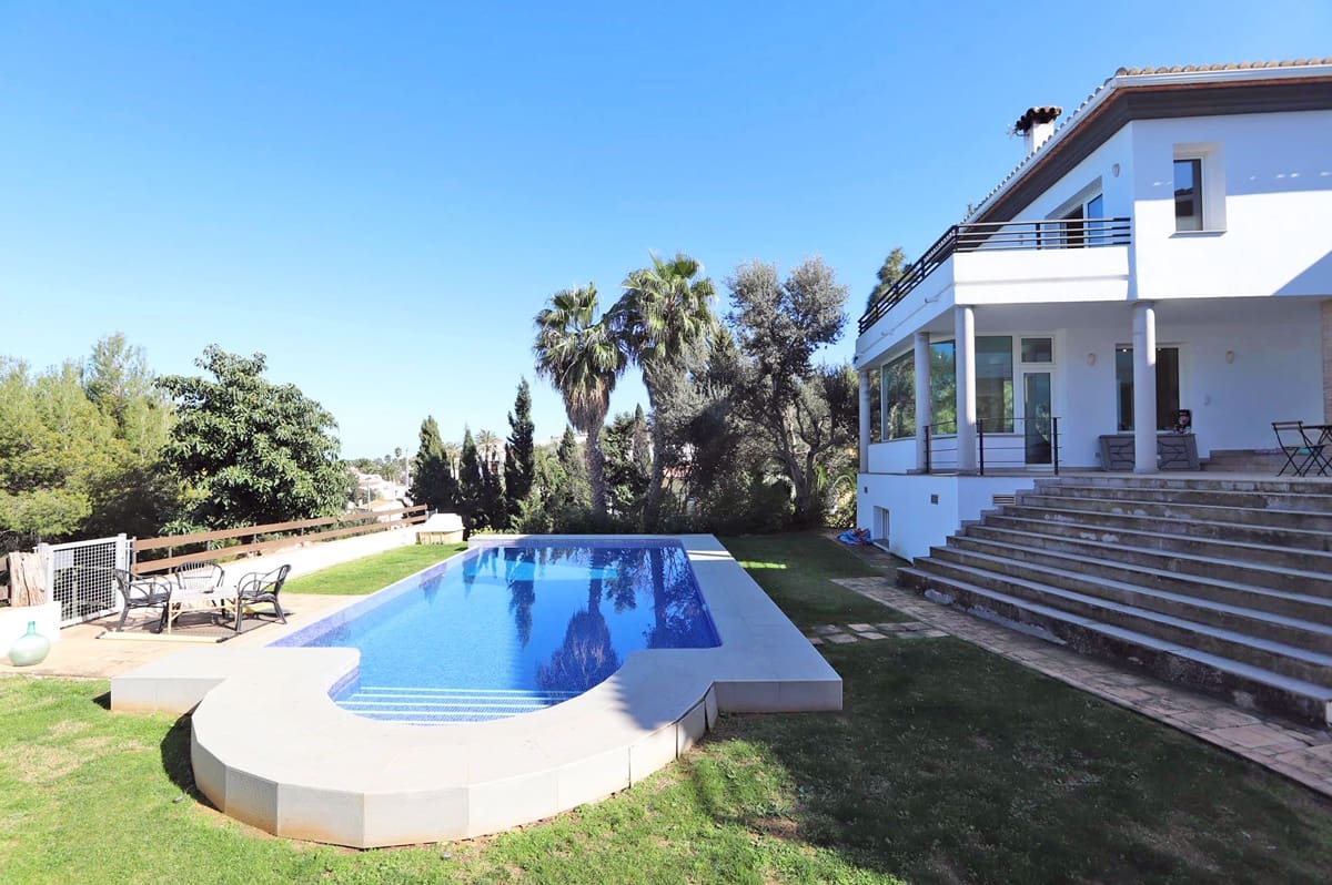 6 Zimmer Villa zu verkaufen in Denia mit Pool Garage - 1.050.000 € (Ref: 7035633)