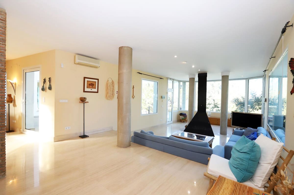 6 Zimmer Villa zu verkaufen in Denia mit Pool Garage - 1.050.000 € (Ref: 7035633)