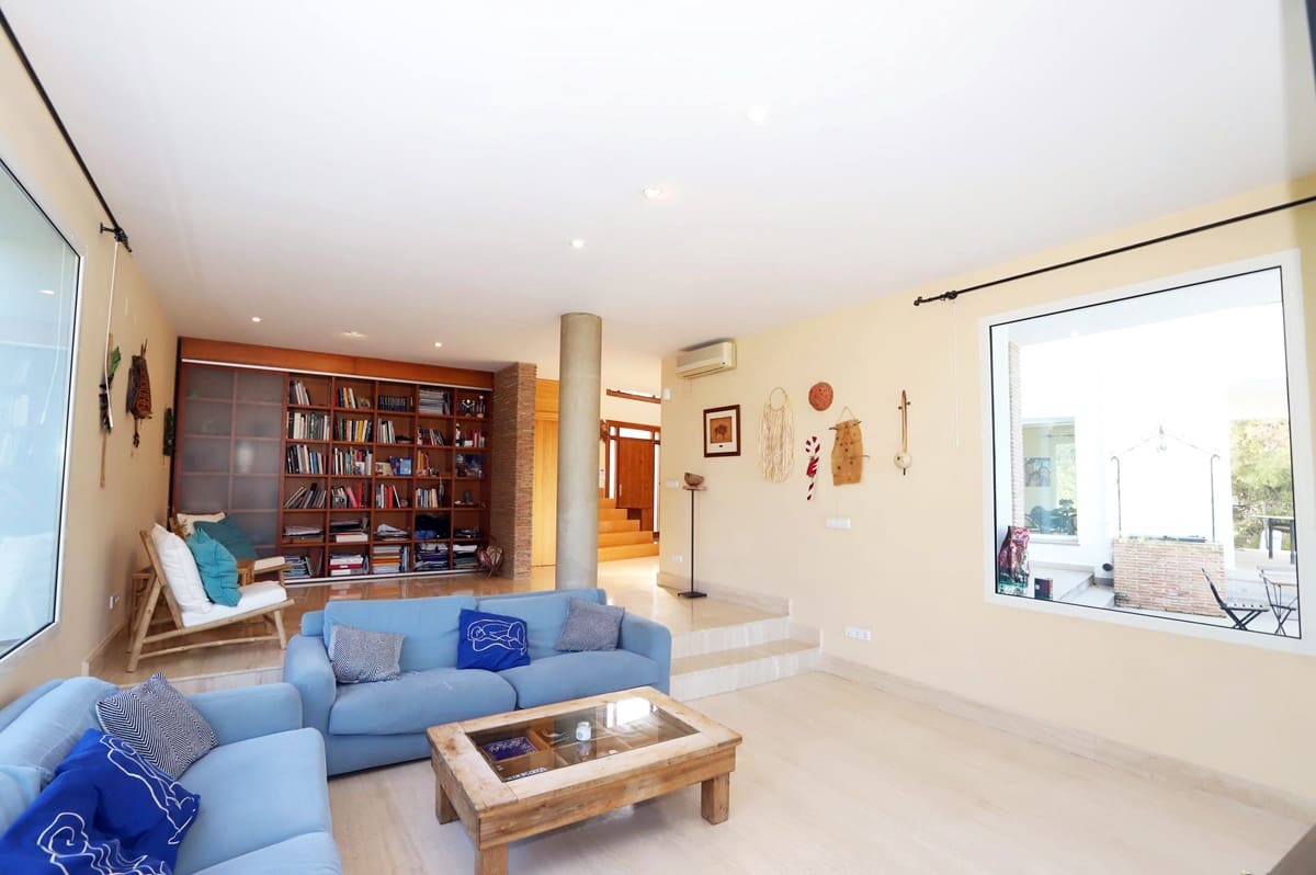 6 Zimmer Villa zu verkaufen in Denia mit Pool Garage - 1.050.000 € (Ref: 7035633)