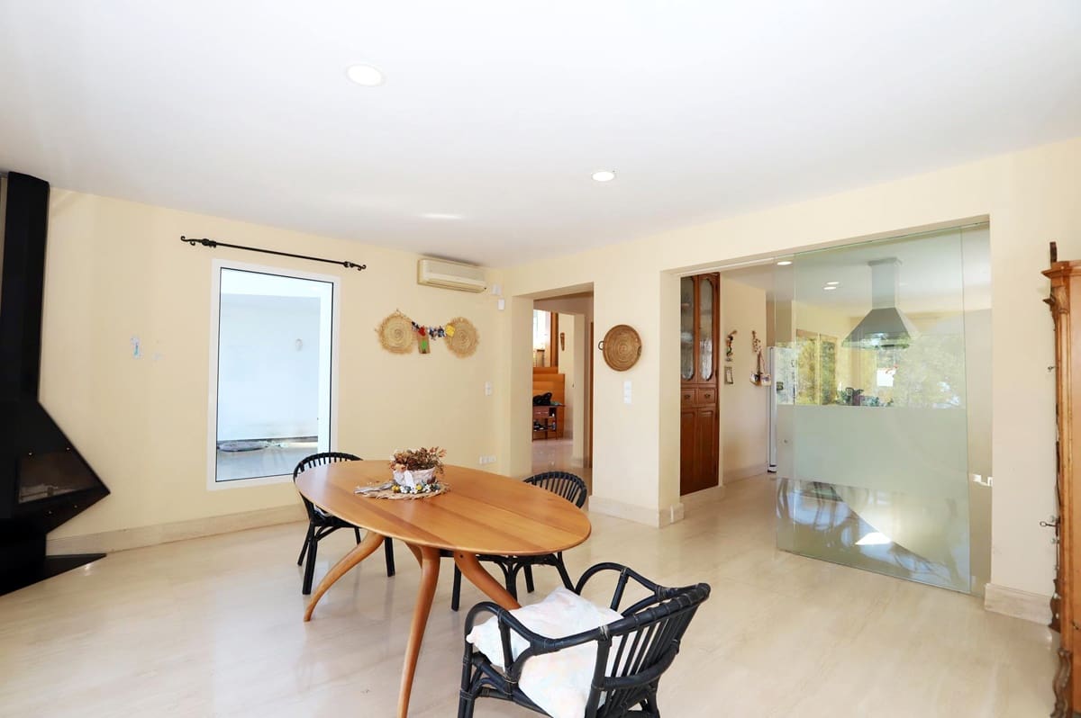 6 Zimmer Villa zu verkaufen in Denia mit Pool Garage - 1.050.000 € (Ref: 7035633)