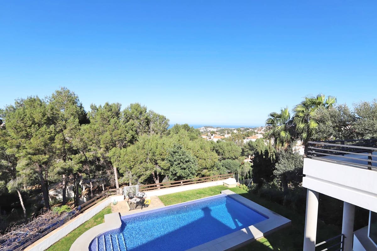 6 Zimmer Villa zu verkaufen in Denia mit Pool Garage - 1.050.000 € (Ref: 7035633)