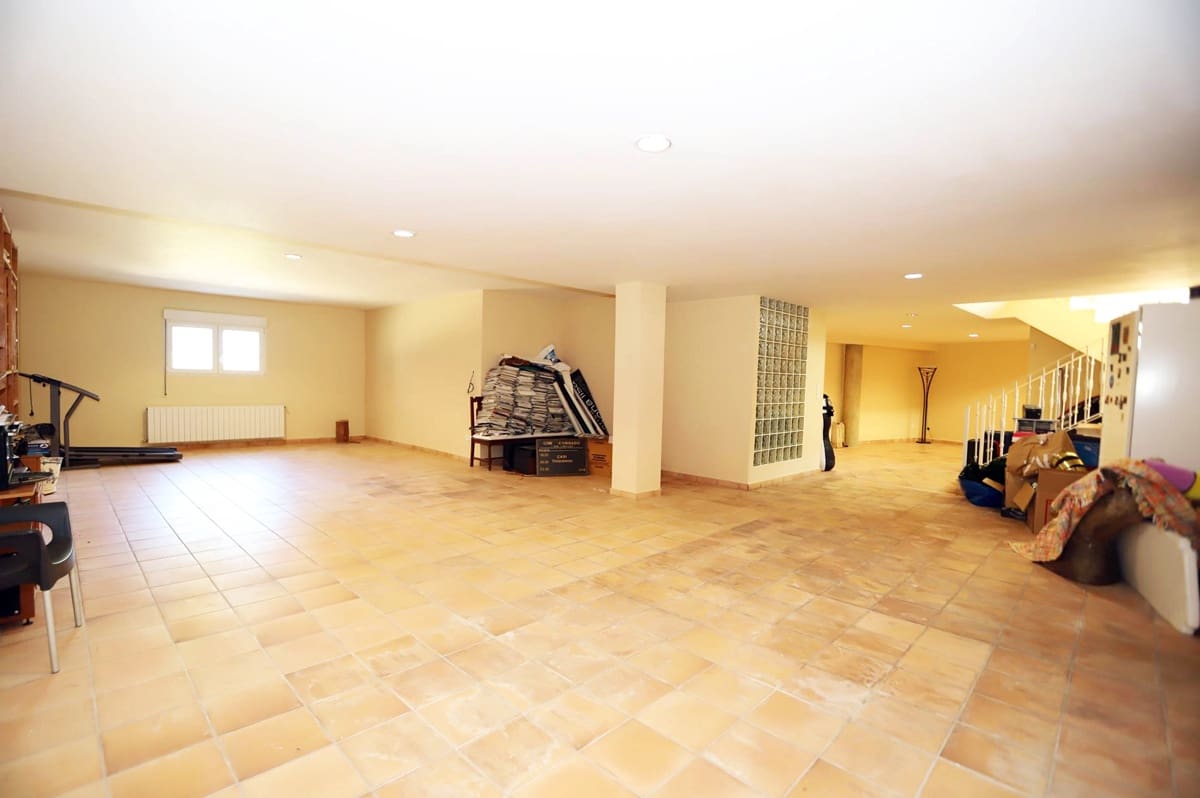 6 Zimmer Villa zu verkaufen in Denia mit Pool Garage - 1.050.000 € (Ref: 7035633)