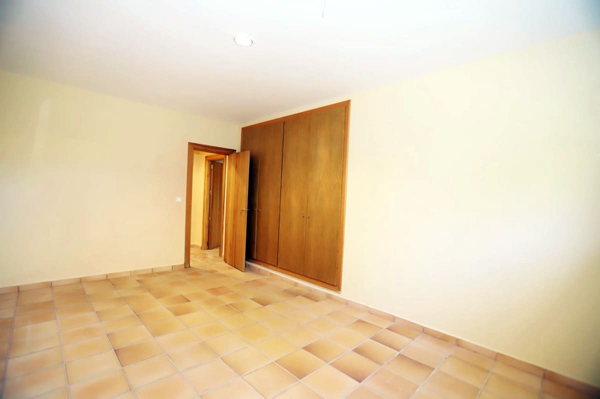 6 Zimmer Villa zu verkaufen in Denia mit Pool Garage - 1.050.000 € (Ref: 7035633)