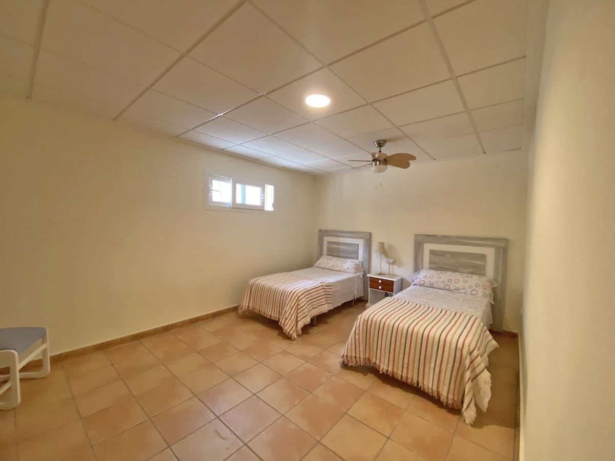 6 soveværelse Villa til salg i Denia med swimmingpool garage - € 680.000 (Ref: 7229513)