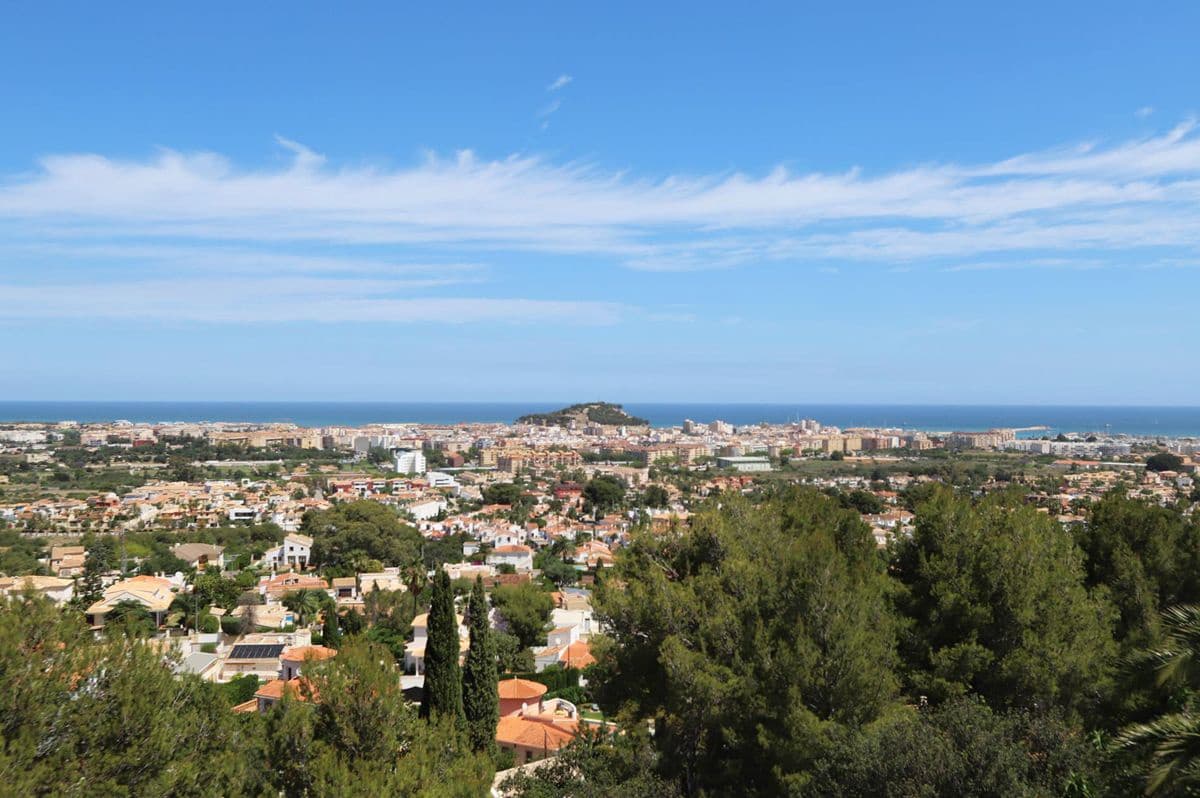 4 quarto Moradia para venda em Denia com piscina garagem - 565 000 € (Ref: 7641764)