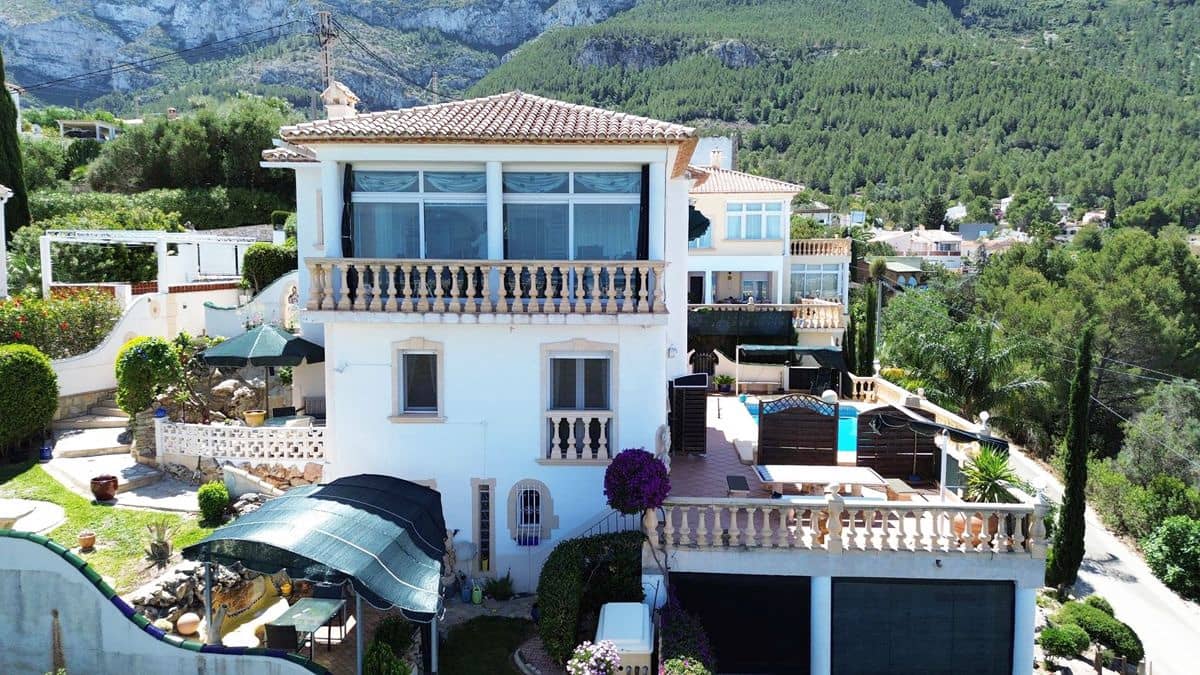 4 quarto Moradia para venda em Denia com piscina garagem - 565 000 € (Ref: 7641764)